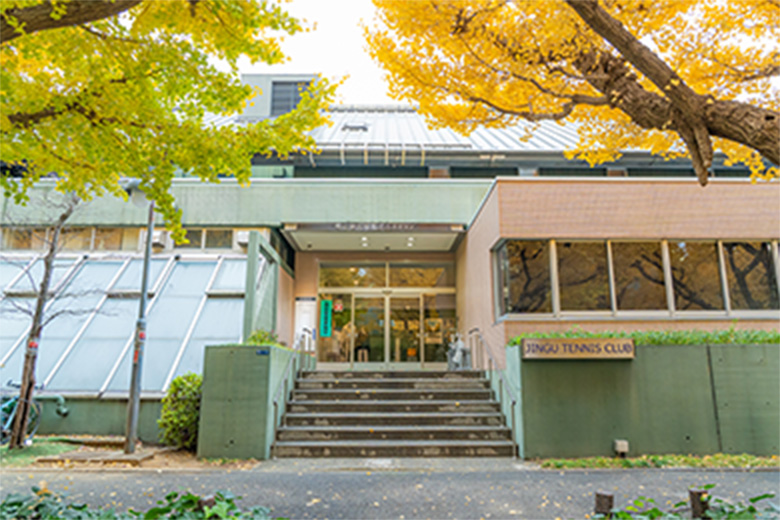 クラブハウス入口